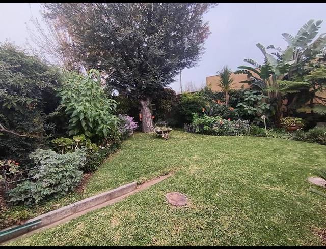 3 BEDROOM HOUSE FOR SALE IN WOODMERE